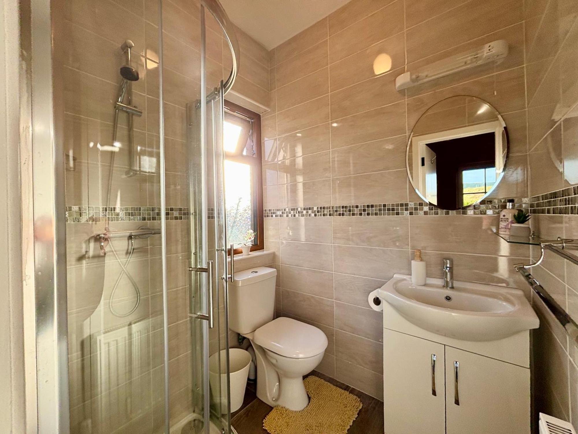 Ocean View Guestrooms Doolin Værelse billede